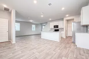 362 Golden Paint Trl, Liberty Hill, TX 78642 - Photo 6