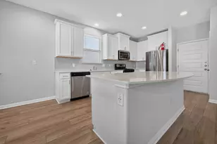 320 Rend Dr, Leander, TX 78641 - Photo 10