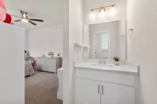 460 Constitution Wy, Kyle, TX 78640 - Photo 34