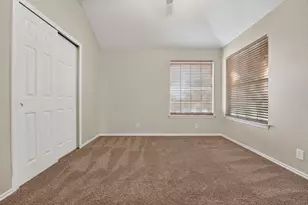 1009 Oaklands Dr, Round Rock, TX 78681 - Photo 14