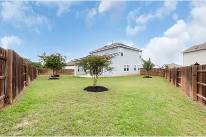 112 Creek Plum Court, Liberty Hill, TX 78642 - Photo 24