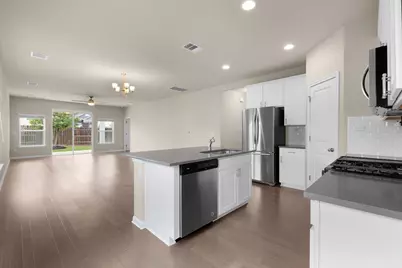 112 Creek Plum Court, Liberty Hill, TX 78642 - Photo 4