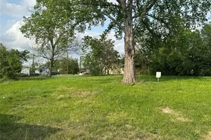 4604 & 4608 Market St, Houston, TX 77020 - Photo 1