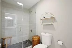 7404 Barcelona Dr, Austin, TX 78752 - Photo 20