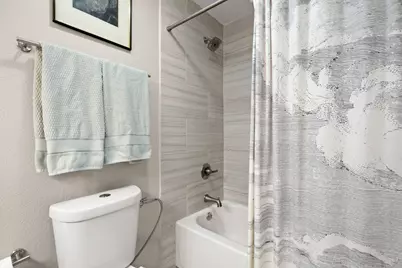 7404 Barcelona Drive, Austin, TX 78752 - Photo 28