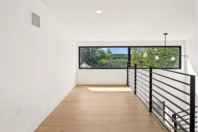 1005 W Johanna Street W, Austin, TX 78704 - Photo 32