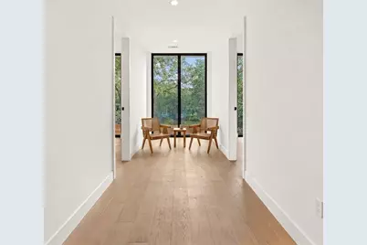 1005 W Johanna Street, Austin, TX 78704 - Photo 14