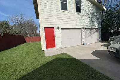 212 Lessin Lane #B, Austin, TX 78704 - Photo 8