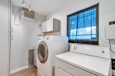 8001 Briarwood Lane, Austin, TX 78757 - Photo 12