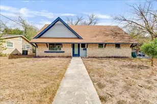 8001 Briarwood Ln, Austin, TX 78757 - Photo 22