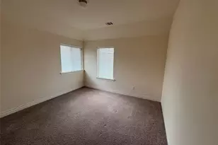 3900 Crispin Hall Ln, Pflugerville, TX 78660 - Photo 10