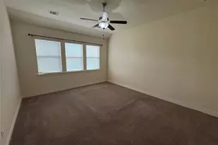 3900 Crispin Hall Ln, Pflugerville, TX 78660 - Photo 6