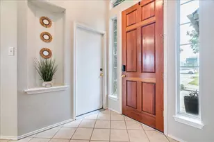 210 Meadow Woods Dr, Kyle, TX 78640 - Photo 10