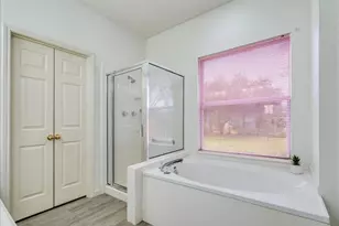 210 Meadow Woods Dr, Kyle, TX 78640 - Photo 22