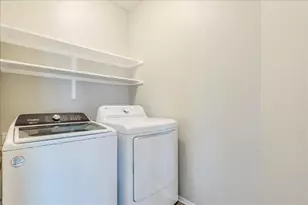 210 Meadow Woods Dr, Kyle, TX 78640 - Photo 30