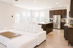 153 Blue Agate Ct, Jarrell, TX 76537 - Photo 6