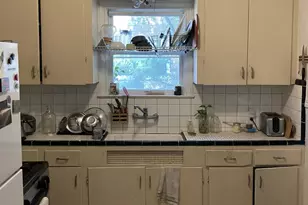 2006 E 13th St, Austin, TX 78702 - Photo 10