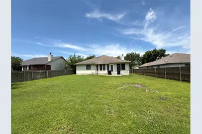 122 Little Lake Road, Hutto, TX 78634 - Photo 18