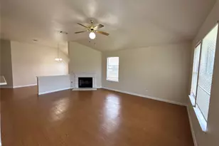122 Little Lake Rd, Hutto, TX 78634 - Photo 2
