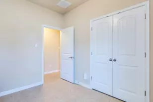 101 Beargrass Dr, Kyle, TX 78640 - Photo 22