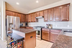 101 Beargrass Dr, Kyle, TX 78640 - Photo 8