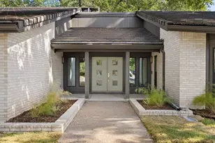 10707 Pinehurst Dr, Austin, TX 78747 - Photo 2