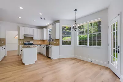 7716 Lakewood Drive, Austin, TX 78750 - Photo 22