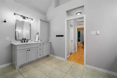 103 Sierra Ridge Drive, San Marcos, TX 78666 - Photo 18
