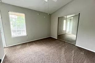 1841 River Crossing Cir, Austin, TX 78741 - Photo 10