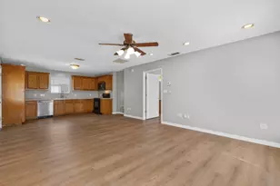 16 Brenda Ln, Round Rock, TX 78665 - Photo 24