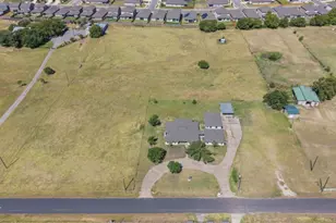 16 Brenda Ln, Round Rock, TX 78665 - Photo 40