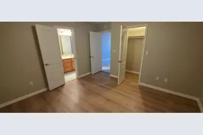 16 Brenda Lane, Round Rock, TX 78665 - Photo 6
