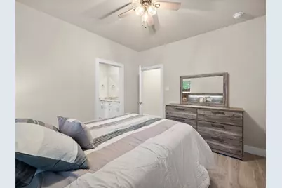 5338 Howard St Street, San Antonio, TX 78212 - Photo 10