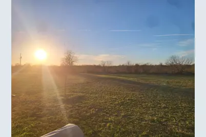 192 Lazy River Lane, Elgin, TX 78621 - Photo 2