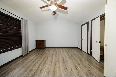 2112 Waterway Bend, Austin, TX 78728 - Photo 16