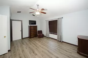 2112 Waterway Bend, Austin, TX 78728 - Photo 18