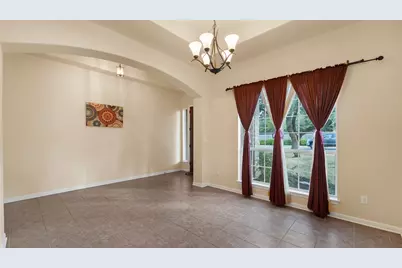 7808 Alophia Drive, Austin, TX 78739 - Photo 6