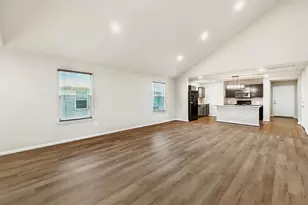 148 Alpha, Kyle, TX 78640 - Photo 4