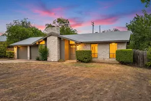 802 Riddlewood Dr, Austin, TX 78753 - Photo 2