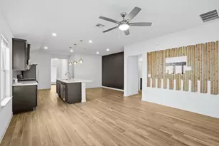 8215 McKamy Dr, Austin, TX 78744 - Photo 4