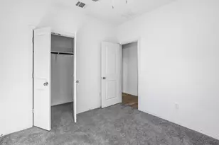 8215 McKamy Dr, Austin, TX 78744 - Photo 16