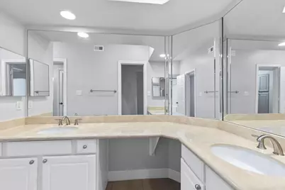 7701 Rialto Boulevard #632, Austin, TX 78735 - Photo 20