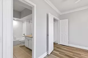 7701 Rialto Blvd, Austin, TX 78735 - Photo 24