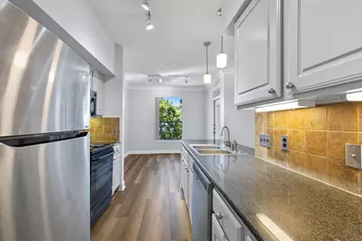 7701 Rialto Boulevard #632, Austin, TX 78735 - Photo 8