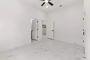 418 Bedford Dr, Spicewood, TX 78669 - Photo 26