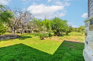 418 Bedford Dr, Spicewood, TX 78669 - Photo 34