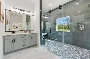 418 Bedford Dr, Spicewood, TX 78669 - Photo 16