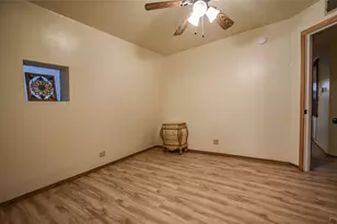 507 W Fawn St, Caldwell, TX 77836 - Photo 10