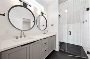 504 Normandy St, Austin, TX 78745 - Photo 8