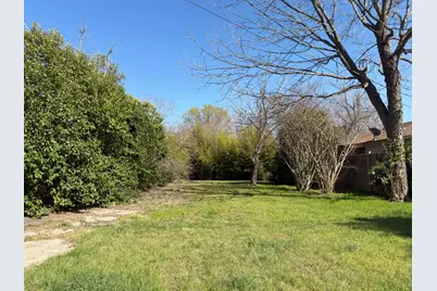 113 Royal Street, Taylor, TX 76574 - Photo 1